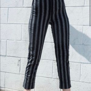 adorable black and grey striped pants!